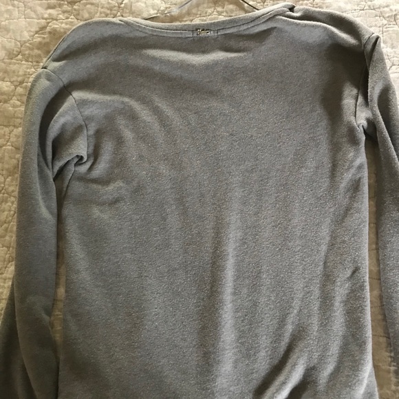 Juicy Couture Sweatshirt - Picture 4 of 6